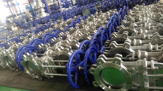 Cylinder Actuator Knife Gate Valve For JIS Design Standard Carbon Steel
