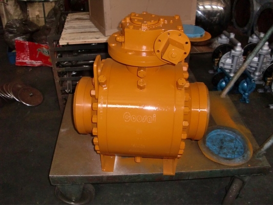 Side Entry Trunnion Ball Valve 2500lb for Heavy Duty Applications
