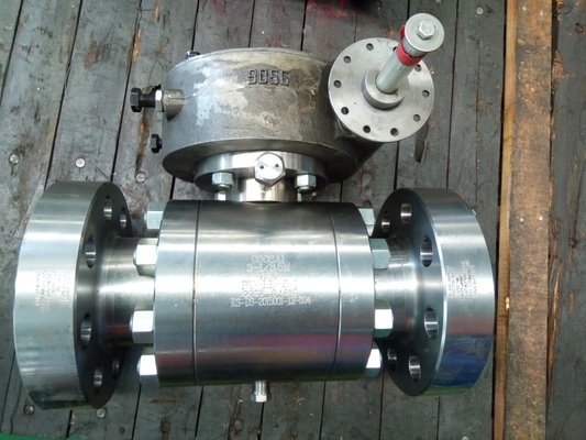 600lb ASME B16.5 Flanged Double Block And Bleed Valve