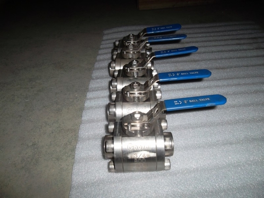 Blowout Proof WCB Forging Floating Ball Valve Anti Static